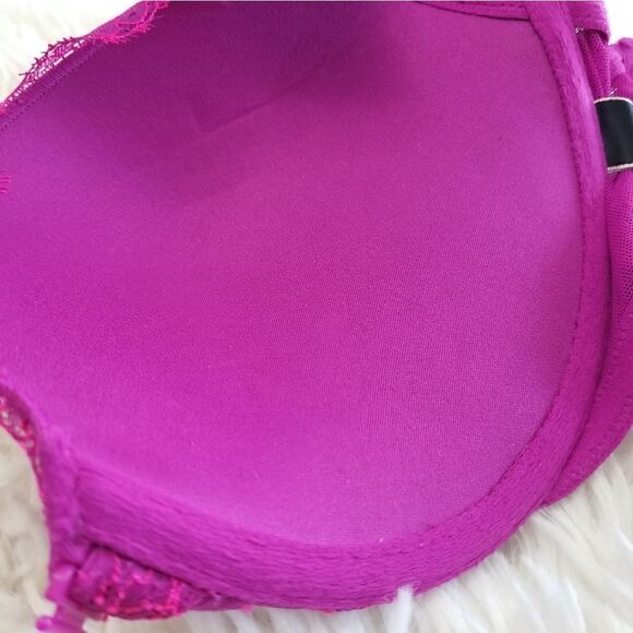 32DD Victoria's Secret Purple Push Up Bra - Picture 6 of 8